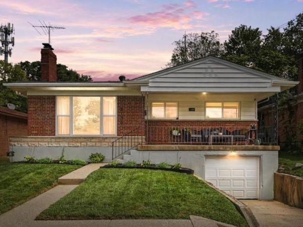6136 Tahiti Drive, Cincinnati, OH 45224
