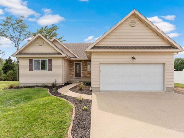 636 Waynoka Drive, Sardinia, OH 45171