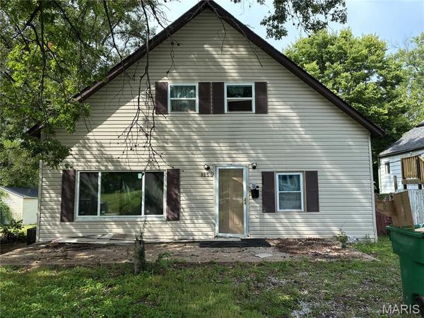 825 Abston Avenue, Ferguson, MO 63135