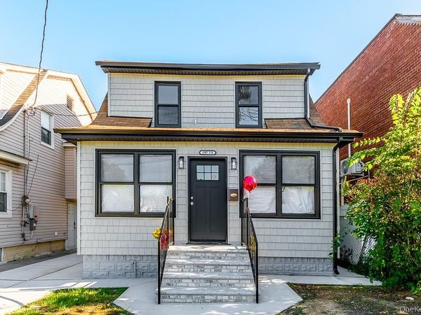 19716 Linden Boulevard , Saint Albans, NY 11412