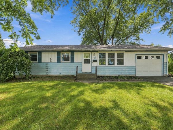 2010 Tweedwood Circle, New Haven, IN 46774