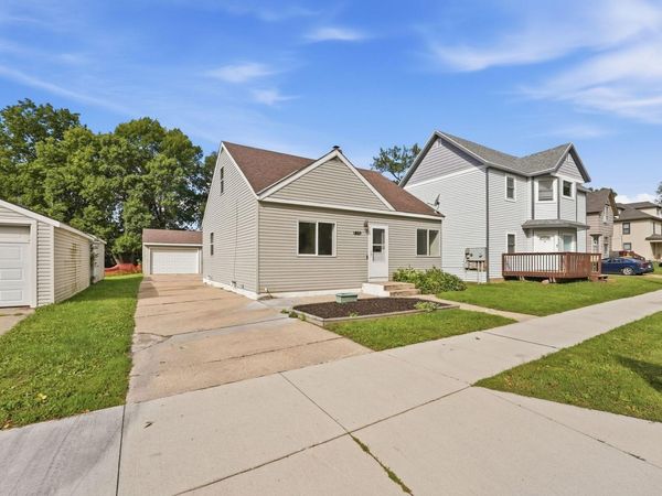 416 2nd Street SE, Willmar, MN 56201