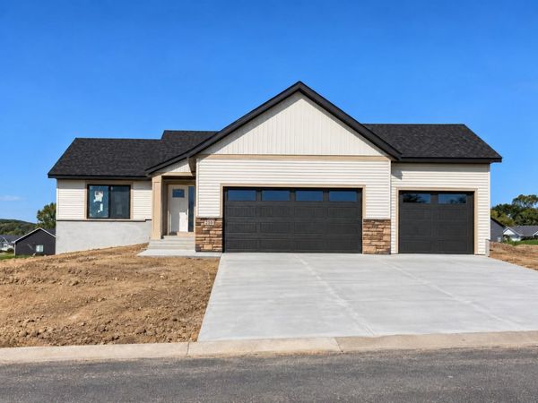 259 14th Avenue SE, Mazeppa, MN 55956