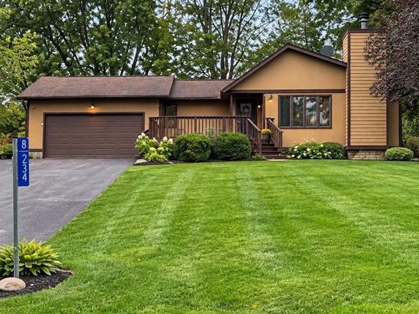 8A234 Washington lane, APPLE RIVER, IL 61001