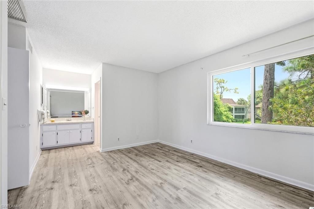 11 Bob O Link Ct, Unit 11B, Naples, FL 34105 Photo