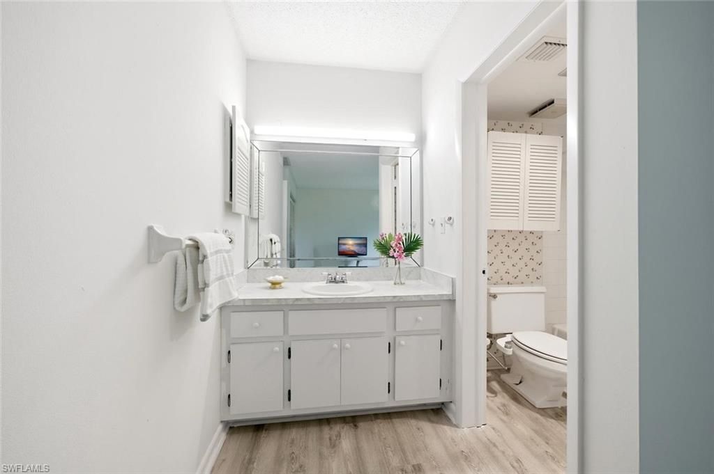 11 Bob O Link Ct, Unit 11B, Naples, FL 34105 Photo