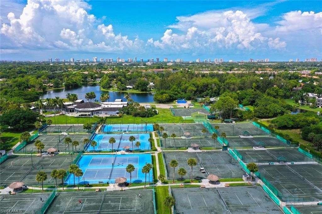 11 Bob O Link Ct, Unit 11B, Naples, FL 34105 Photo