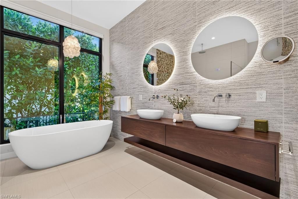 788 7th Ave N, Naples, FL 34102 Photo