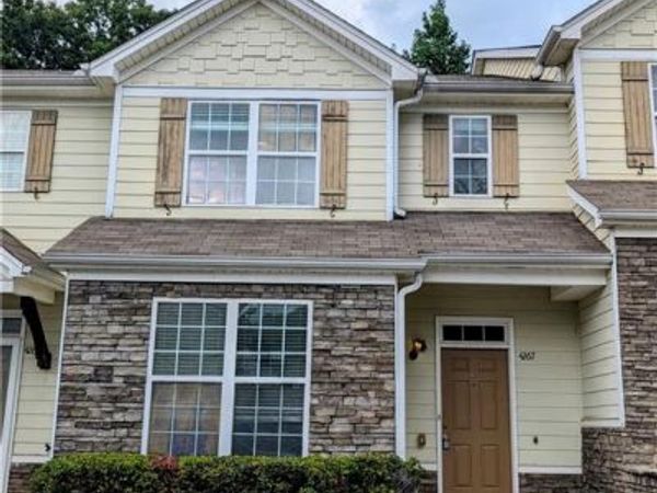 4267 High Park Lane , Atlanta, GA 30344