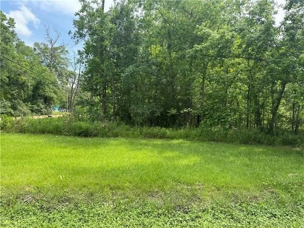 COMMERCIAL Street , Roseland, LA 70456