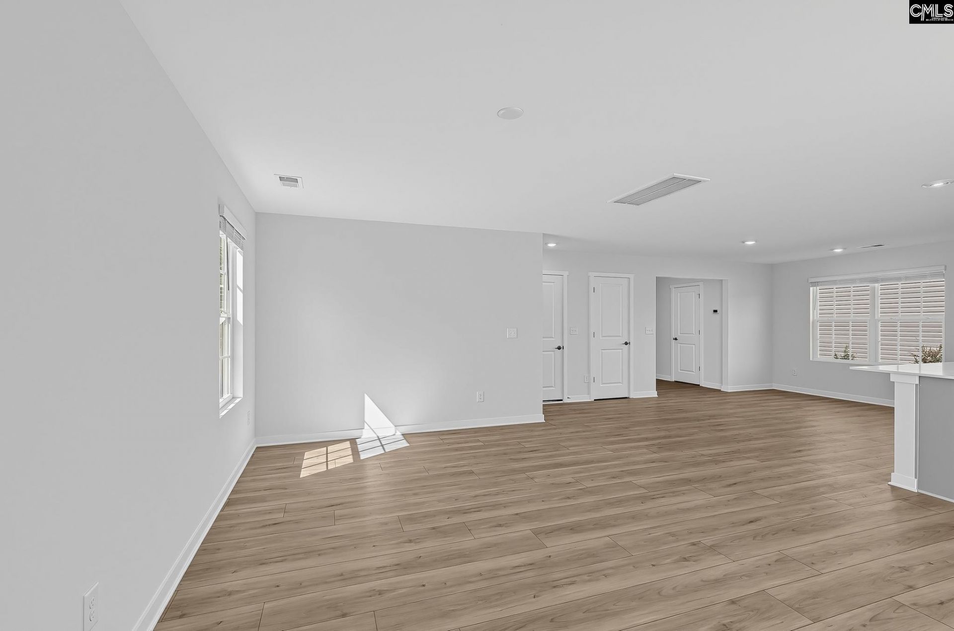 2024 Dipsody Boulevard Photo 11