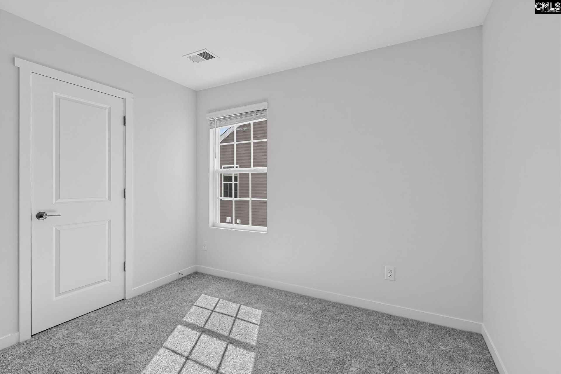 2024 Dipsody Boulevard Photo 23