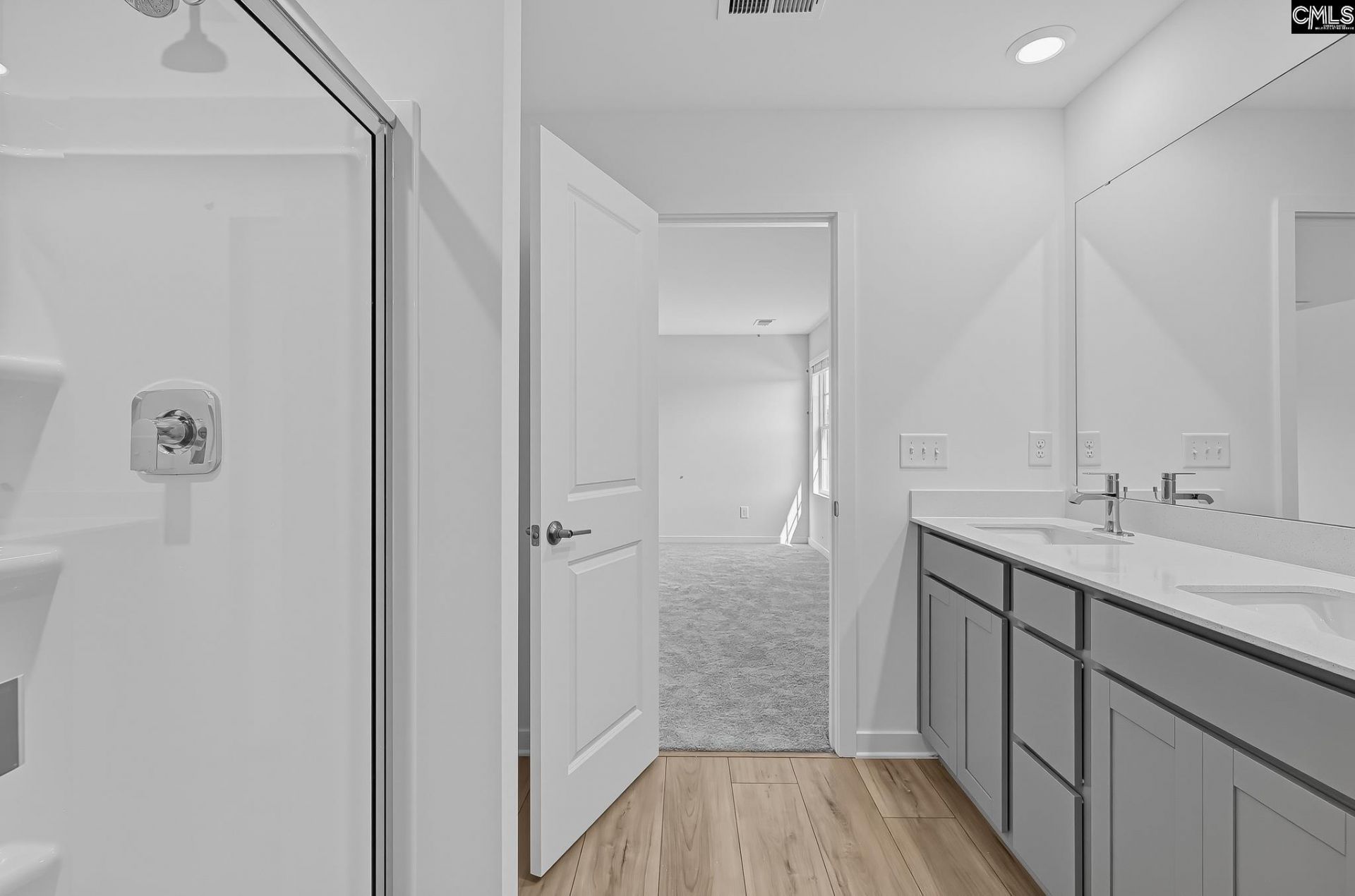 2024 Dipsody Boulevard Photo 26
