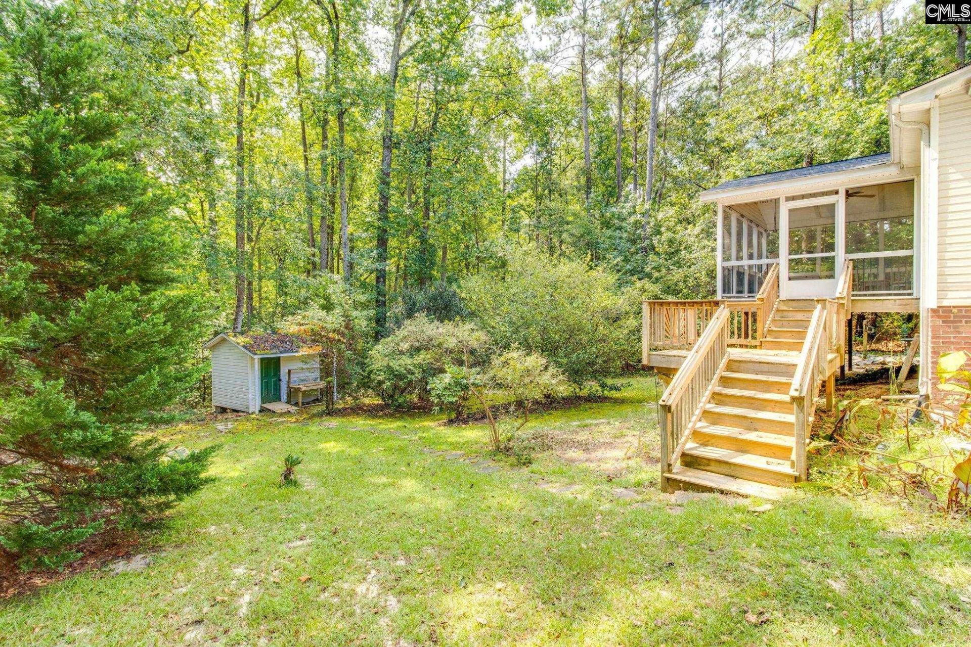 930 Sandfield Road  Photo 25