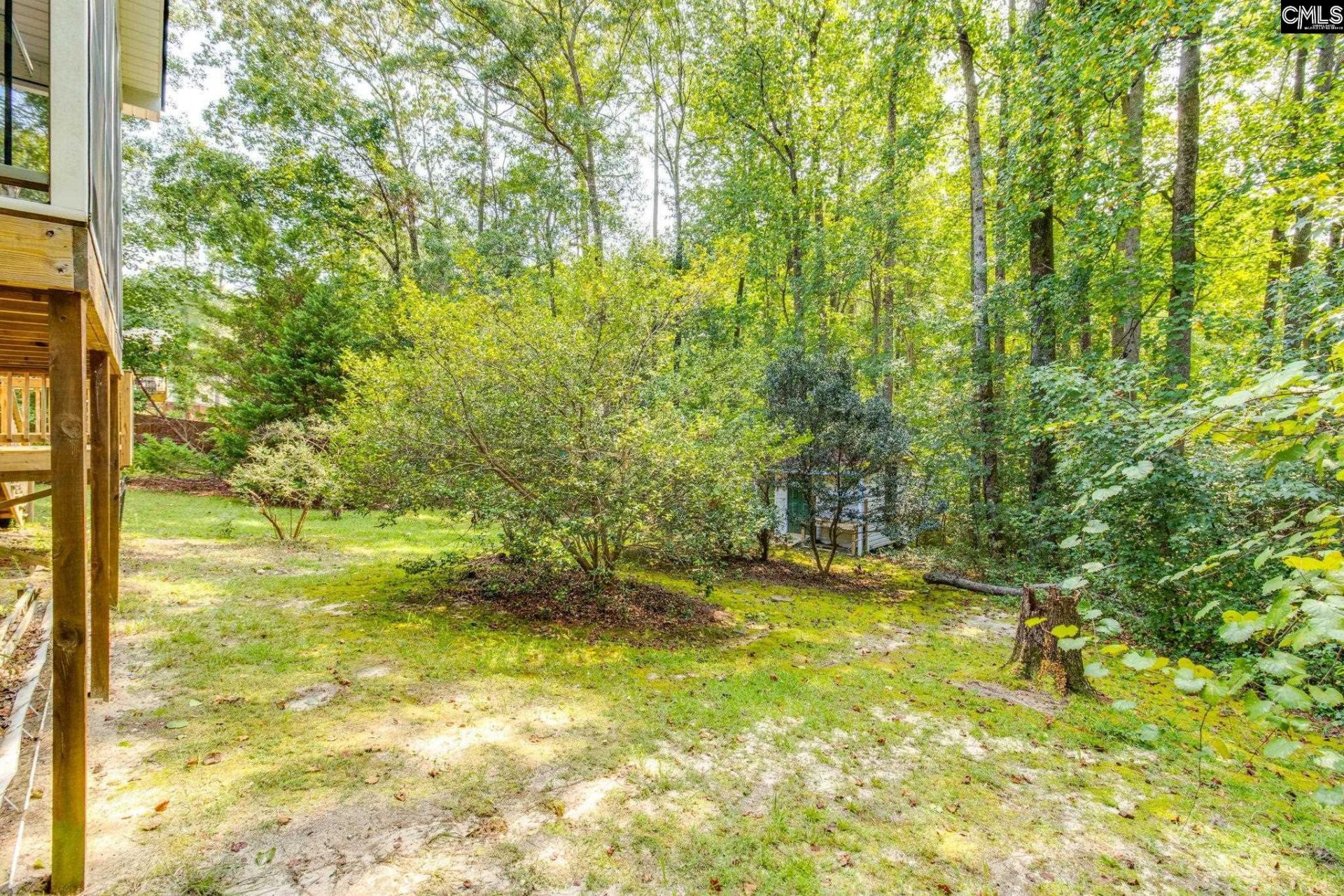 930 Sandfield Road  Photo 26