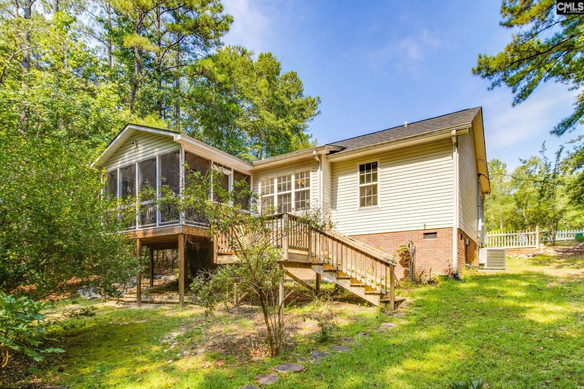 930 Sandfield Road  Photo 27