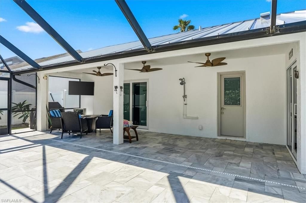 2467 Pine Woods Cir , Unit 3, Naples, FL 34105 Photo