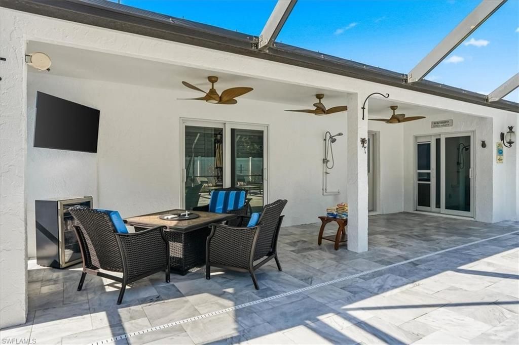 2467 Pine Woods Cir , Unit 3, Naples, FL 34105 Photo