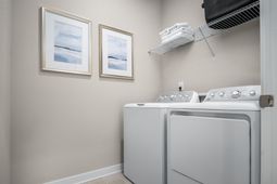 9066 Aideen Dr photo 4
