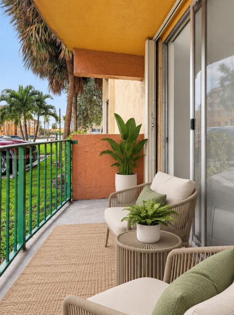 9360 Fontainebleau Blvd, Unit 101, Miami, FL 33172 Photo