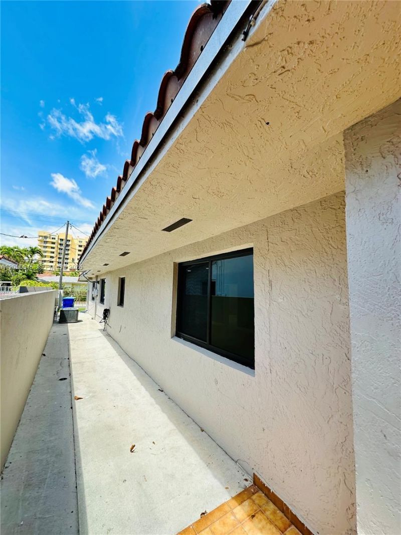201 SW 40th Ave , Miami, FL 33134 Photo