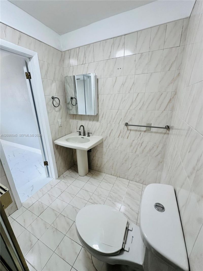 201 SW 40th Ave , Miami, FL 33134 Photo