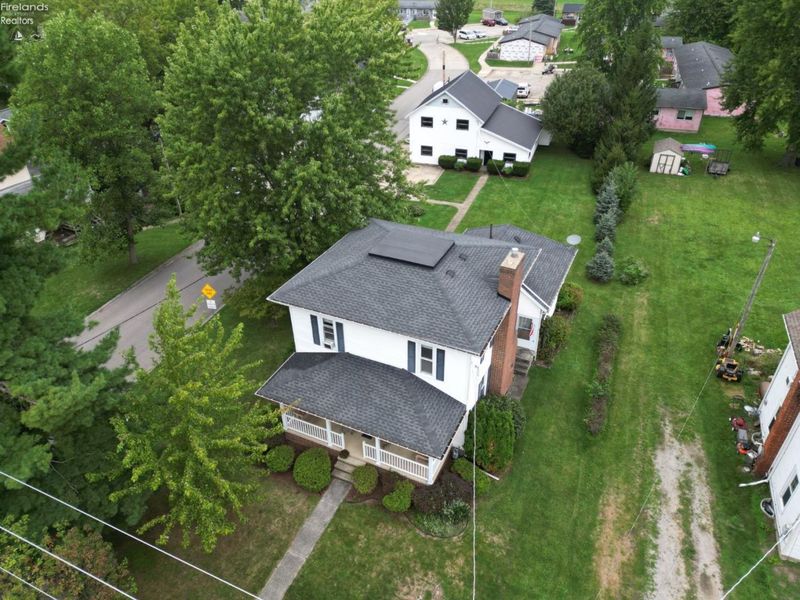 180 W Main Street, New London, OH 44851 Photo 2