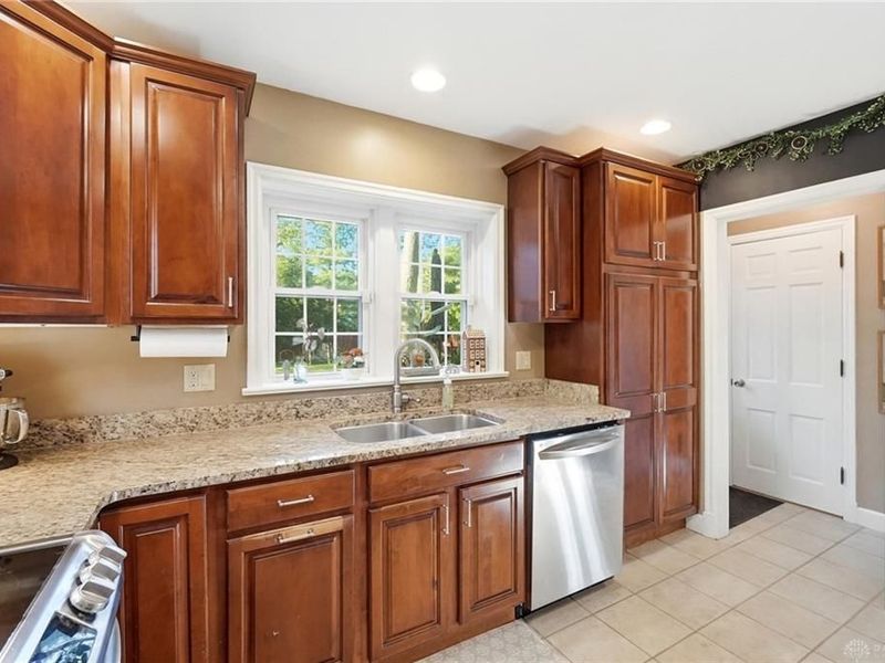 431 Dover Road, Springfield, OH 45504 Photo 16