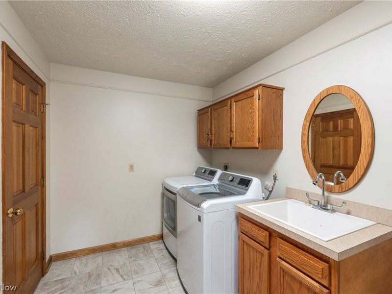 717 Wedgewood Drive, Avon Lake, OH 44012 Photo 29