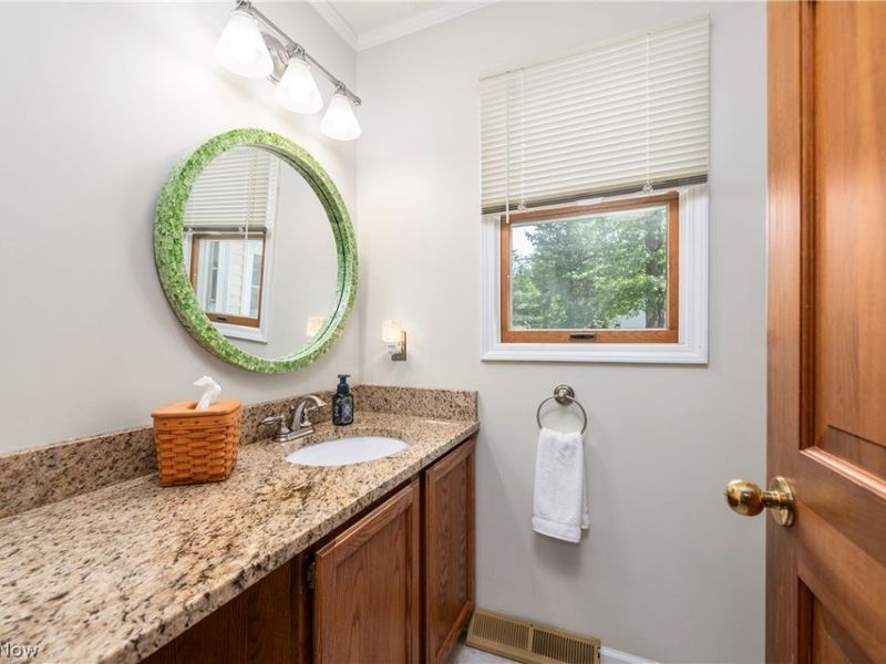 717 Wedgewood Drive, Avon Lake, OH 44012 Photo 31