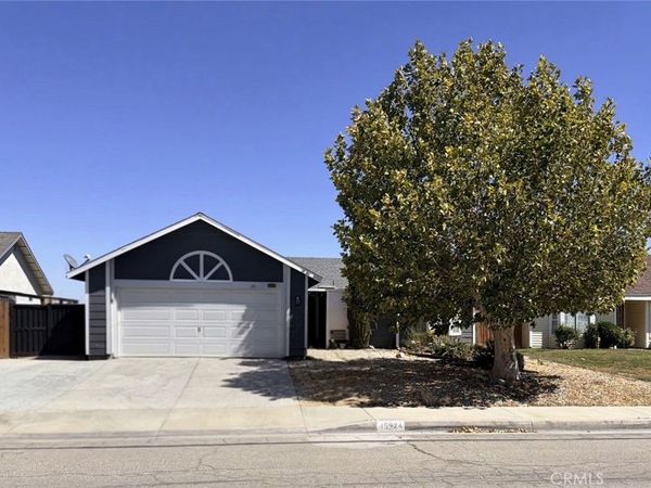45924 Schamise Street, Lancaster, CA 93534