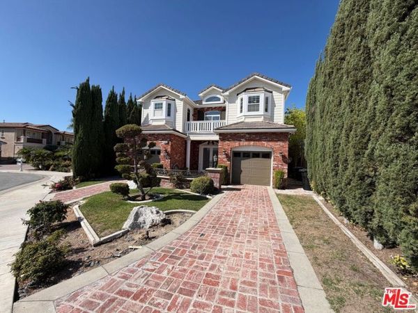 17109 Santa Cruz Court , Yorba Linda, CA 92886