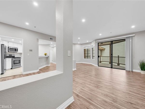 2559 Plaza Del Amo , Unit 215, Torrance, CA 90503