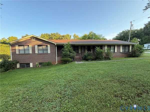 304 W 6th Street , Chase City, VA 23924