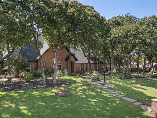 1518 Windsor Forest Trail, Keller, TX 76262