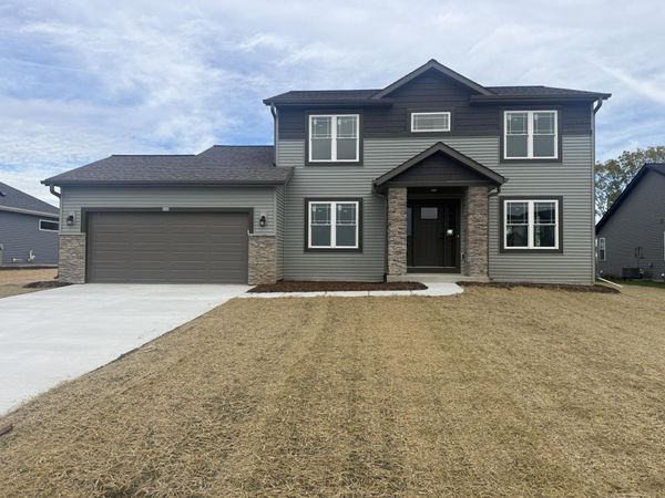 500 Golf Dr, Jefferson, WI 53549