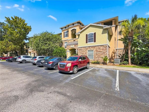 10209 COURTNEY PALMS BOULEVARD , Unit 203, TAMPA, FL 33619