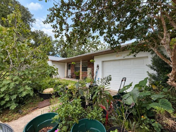 607 OHIO BLVD , EUSTIS, FL 32726