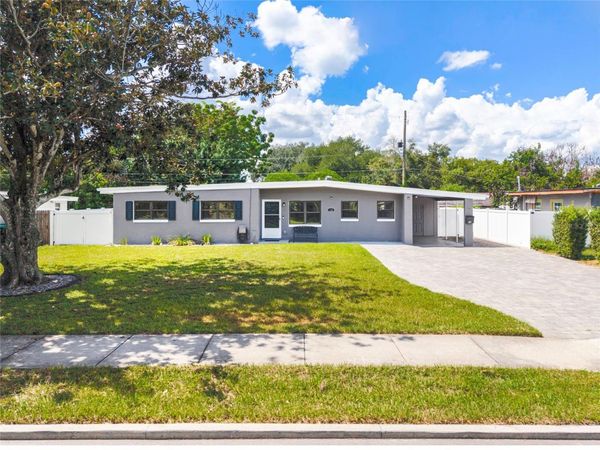 18 N ALDER DRIVE , ORLANDO, FL 32807