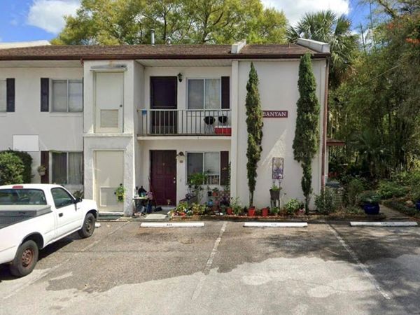 628 PAVARE COURT , WINTER HAVEN, FL 33884
