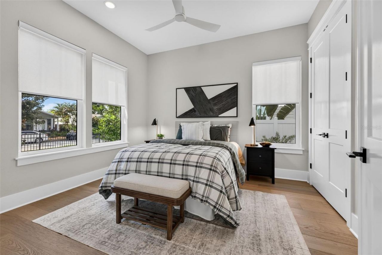 2525 Dartmouth Avenue N, Saint Petersburg, FL 33713 Photo