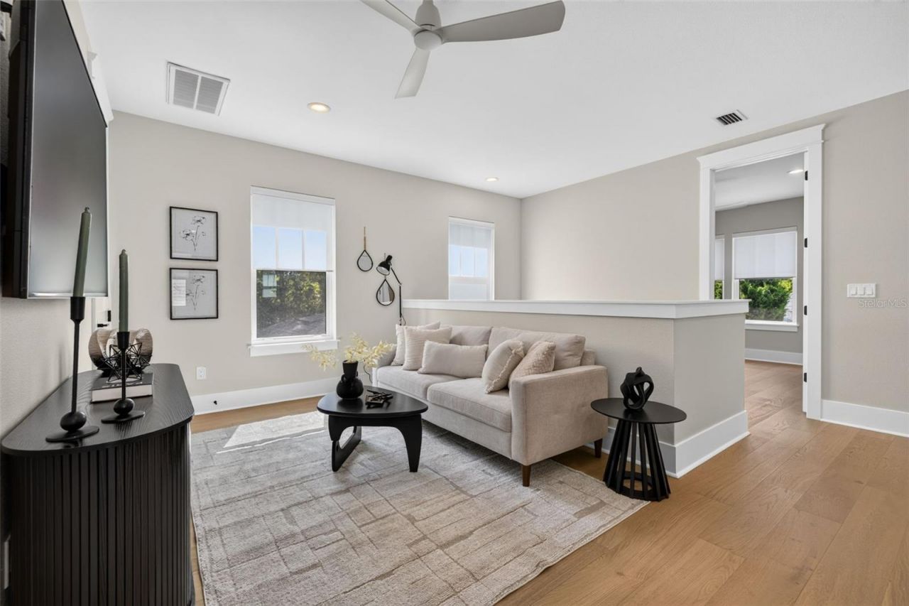 2525 Dartmouth Avenue N, Saint Petersburg, FL 33713 Photo