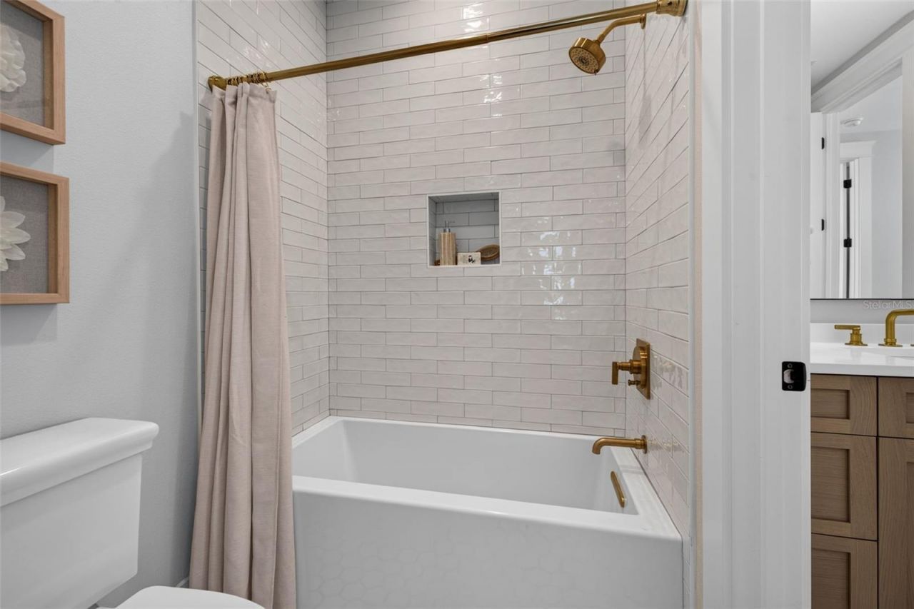 2525 Dartmouth Avenue N, Saint Petersburg, FL 33713 Photo