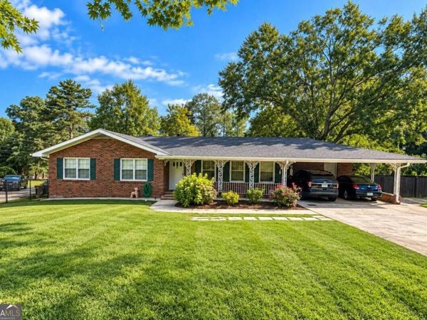 304 Fayetteville Road, Fairburn, GA 30213