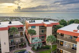 6309 Ocean Blvd. N photo 4