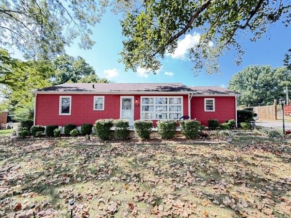 107 Highland Dr , Winchester, TN 37398