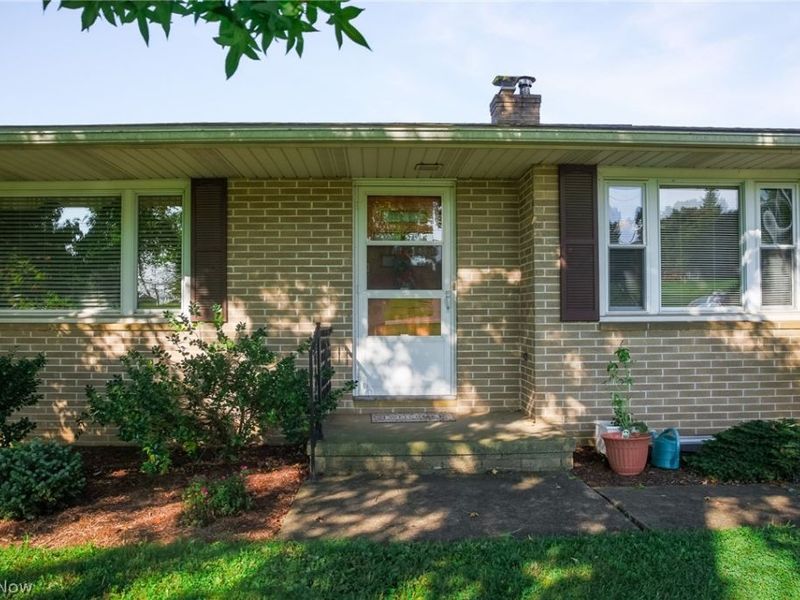 4499 Kidron Road, Dalton, OH 44618 Photo 3