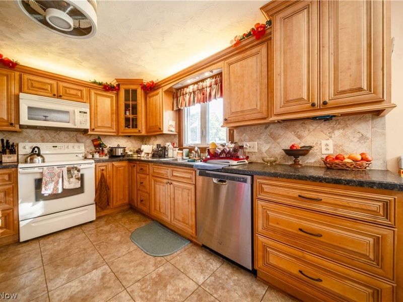 4499 Kidron Road, Dalton, OH 44618 Photo 8