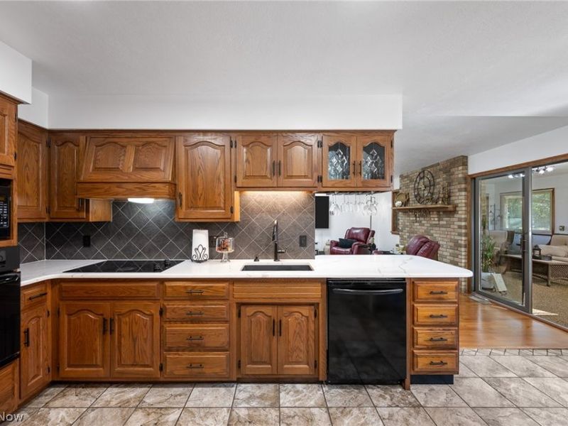 2433 Fontana Street NW, Massillon, OH 44646 Photo 18