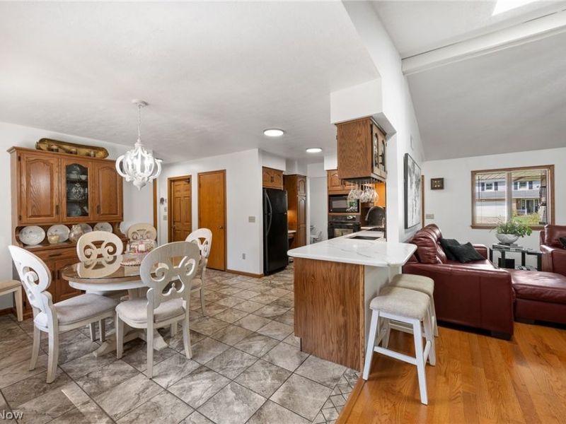 2433 Fontana Street NW, Massillon, OH 44646 Photo 22